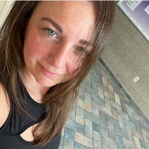 Meet your Posher, Bobbie